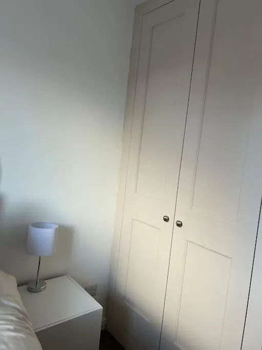 בית נופש Kiveton Park Fresh, Fully Equipped Modern House Can Sleep 5